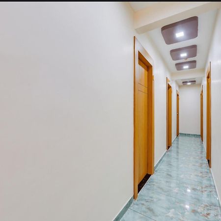 Hotel Exotic アーメダバード エクステリア 写真